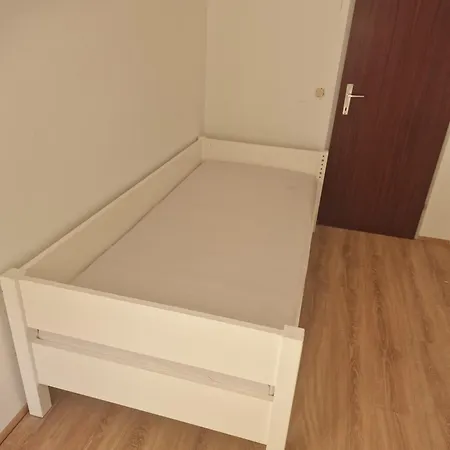 Ferien A1 In Apartment Gloggnitz